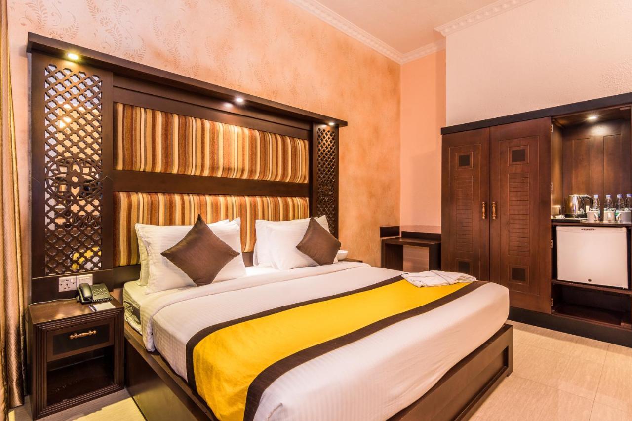Ceylon City Hotel, Mt Lavinia 拉维尼亚山 外观 照片